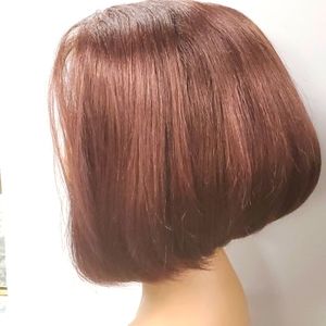 Sensationnel  Instant Weave Synthetic bob medium brown  never worn